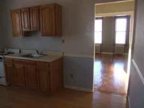 2nd image of 1048 Ovington Ave