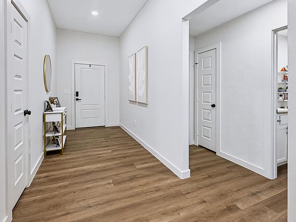 5th image of 6209 Rain Lily Ln