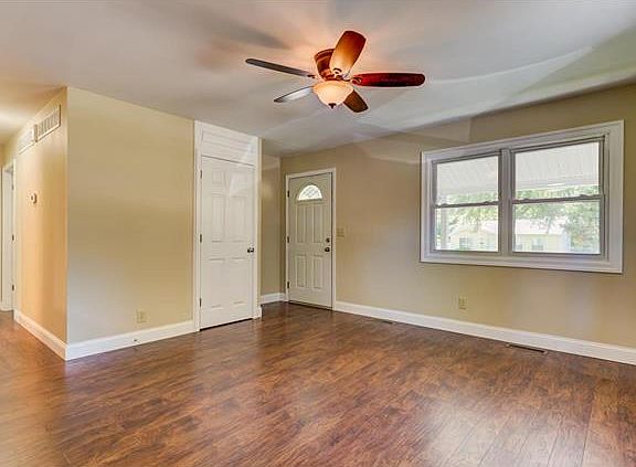 5th image of 12242 Bennington Pl