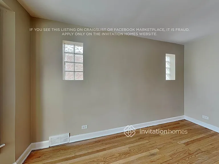 5049 N Newcastle Ave — Photo 7