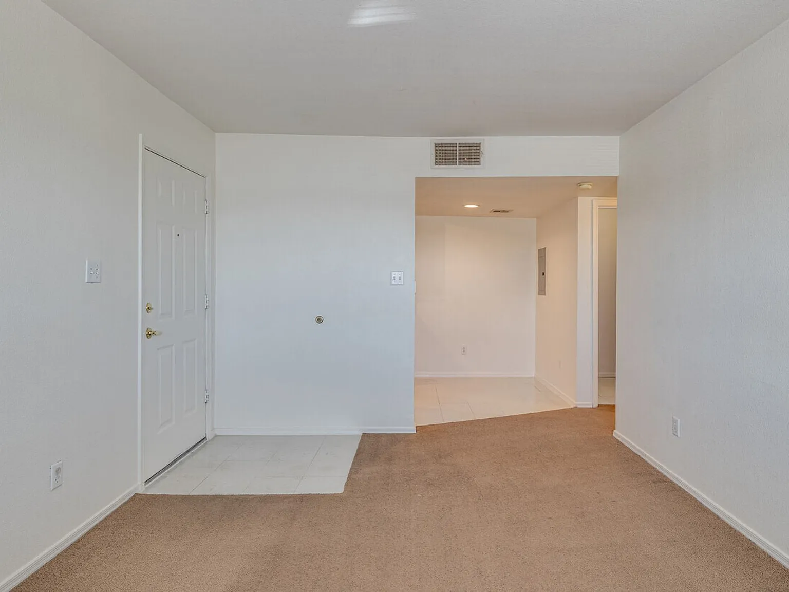 Casa De Roman Apartments — Photo 4