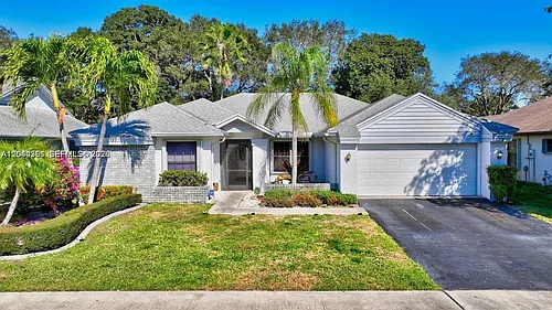 18352 181st Cir S Photo 1
