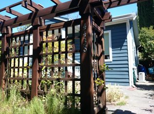 4438 40th Ave SW, Seattle, WA 98116