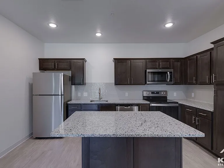Liberty Gardens Apartments — Photo 42