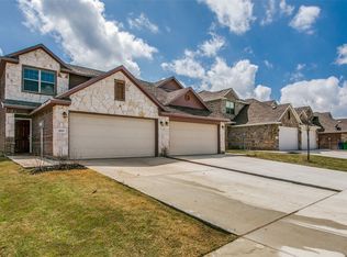 4917 Sanger Circle Dr, Sanger, TX 76266