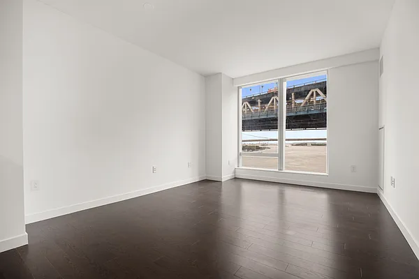 Rented by Compass | media 52