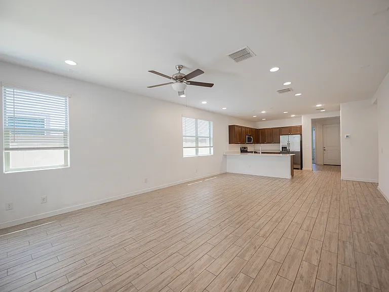 16870 W Las Palmaritas Dr — Photo 5