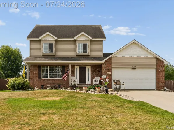 7124 Myers Dr, Davison, MI 48423
