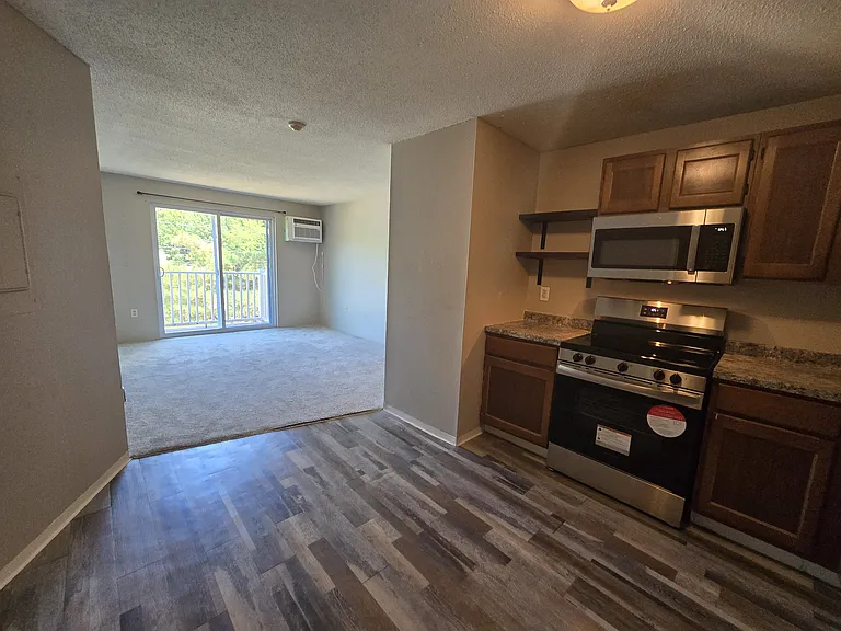 311 Lita Ln #311 — Photo 5