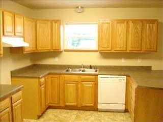 2nd image of 2 Trailside Ct