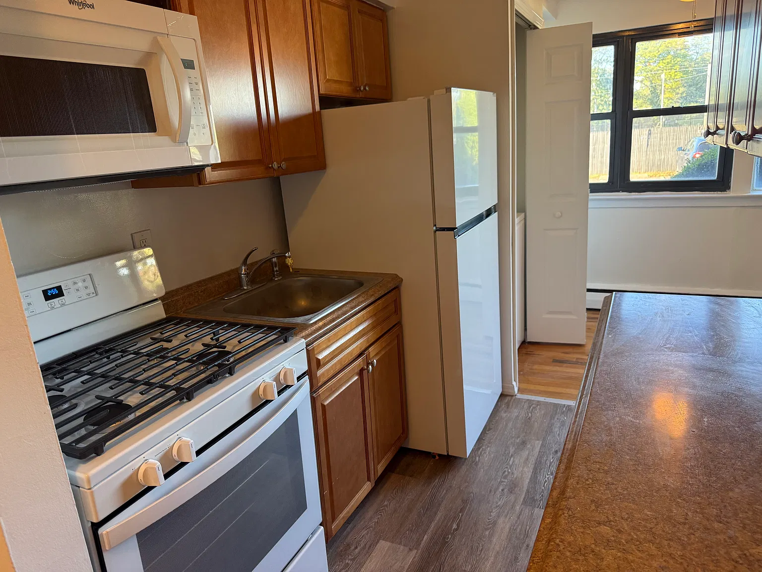1 bed, $2,045 — Photo 1
