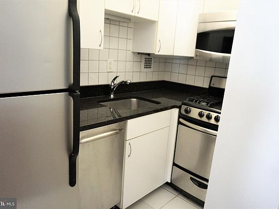 4th image of 5500 Friendship Blvd APT 2024N