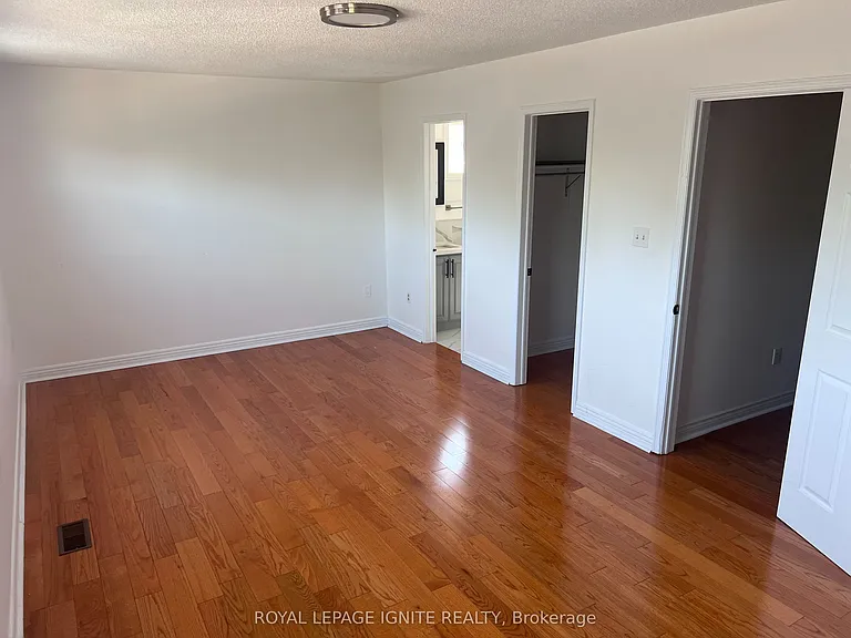 101 Orleans Dr — Photo 7