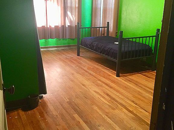 Bedroom #1