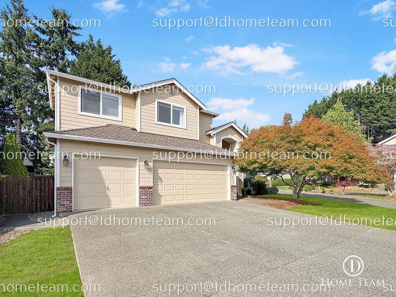 4 bed, 2.5 bath, 2200 sqft, $3,800 — Photo 2