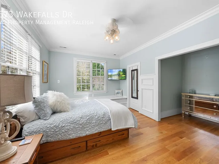 6573 Wakefalls Dr — Photo 44
