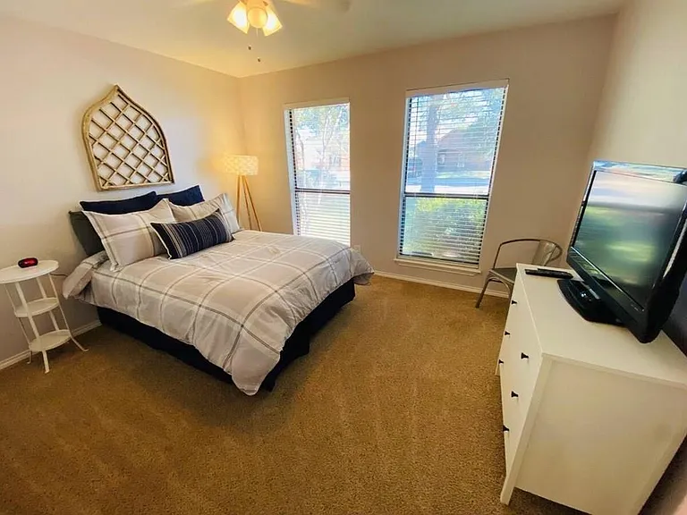 5114 San Antonio Ave — Photo 10