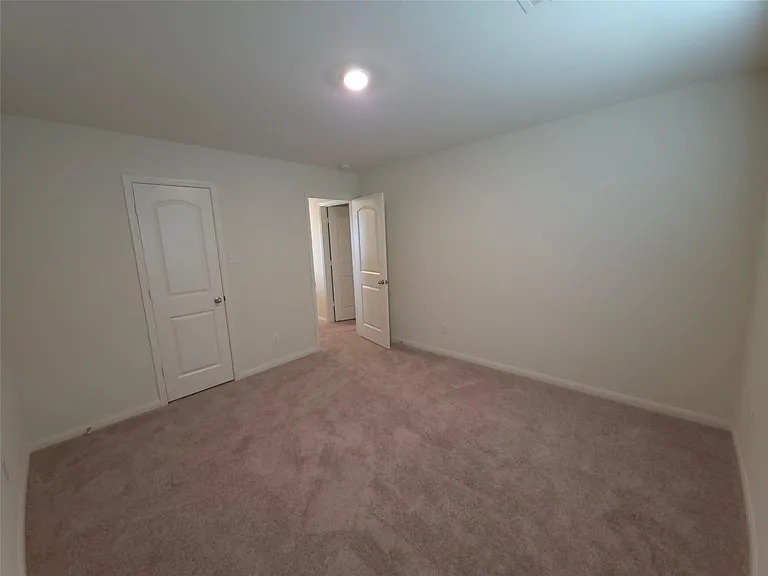 305 Lone Mountain Dr — Photo 30