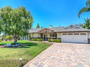 1874 Paros Cir, Costa Mesa, CA 92626