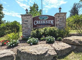 303 Creekside Pl, Delavan, WI 53115