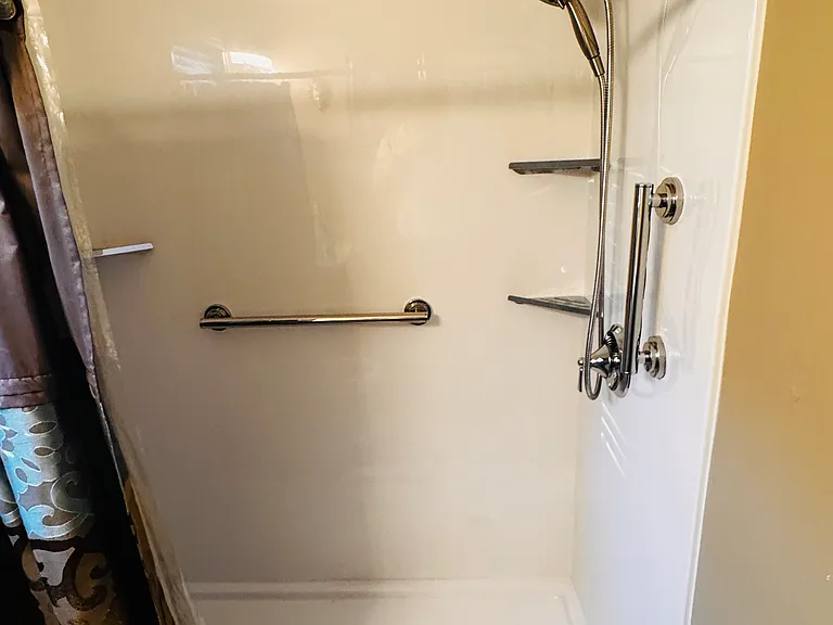 530 Barclay Ct — Photo 7