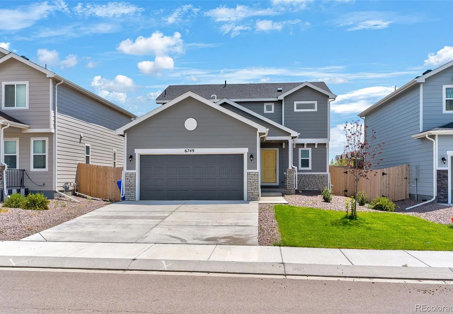 3 bed, 2.5 bath, 1505 sqft, $2,450 — Photo 1