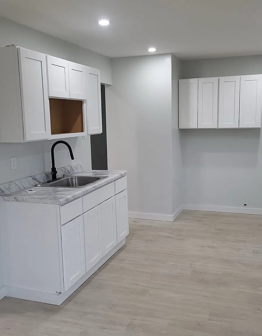 3 bed, $1,900 — Photo 3