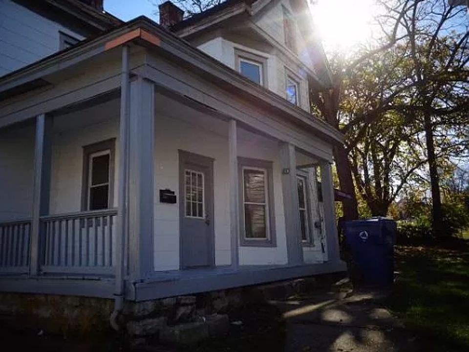 2nd image of 106 W Hickman St