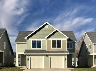 1405 SW Hillsdale St, Topeka, KS 66604