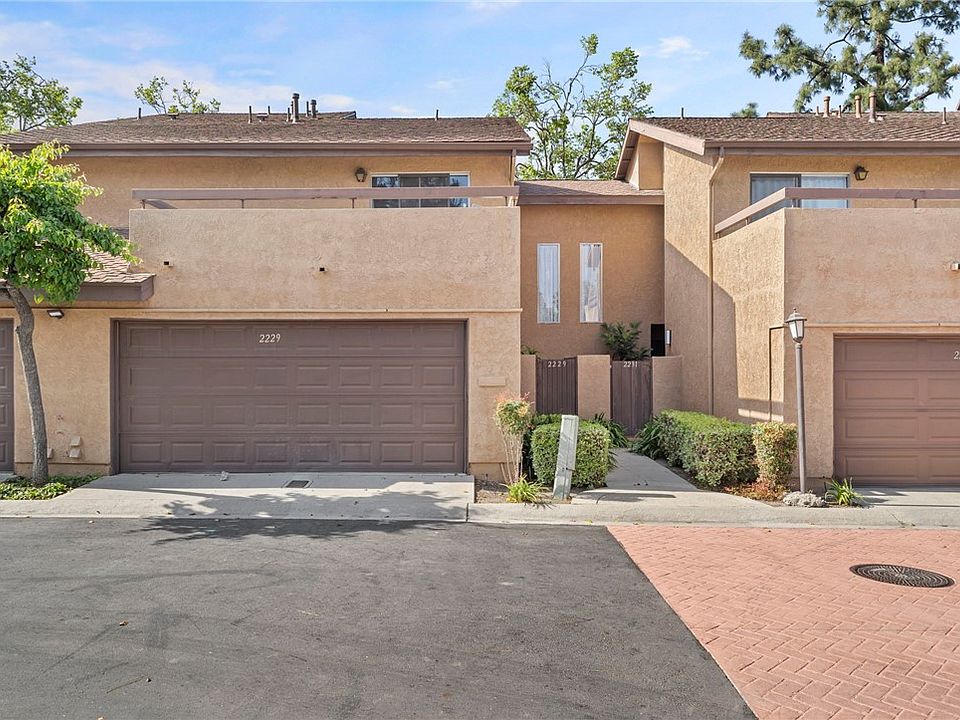 1st image of 2229 Calle Parral
