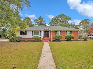 301 Fairfield Rd, Fayetteville, NC 28303