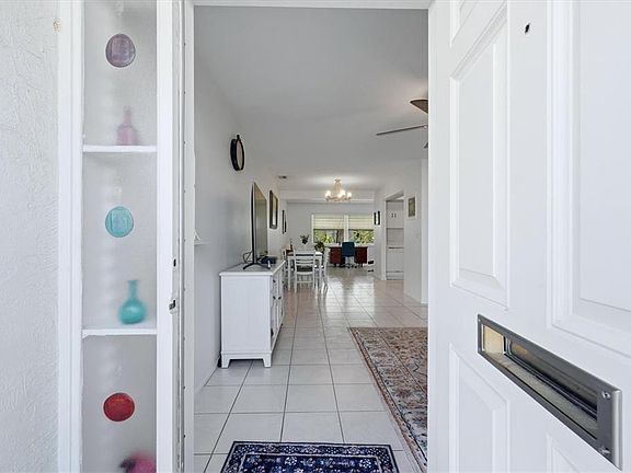 3rd image of 1027 BEACH MANOR CIRCLE #47