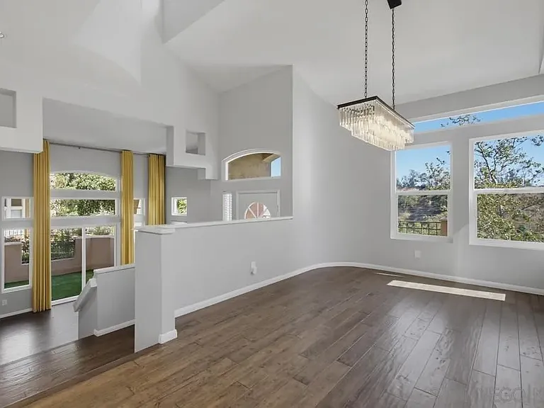 7130 Calabria Ct #E — Photo 1
