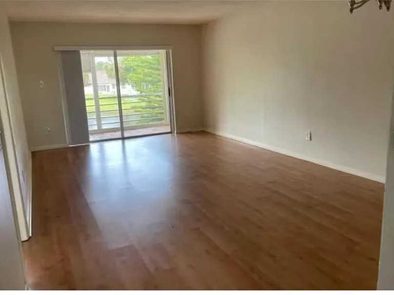 2600 Fiore Way #208B — Photo 3