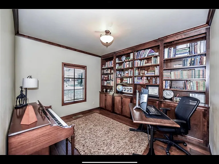 4017 Redmont Ct — Photo 20