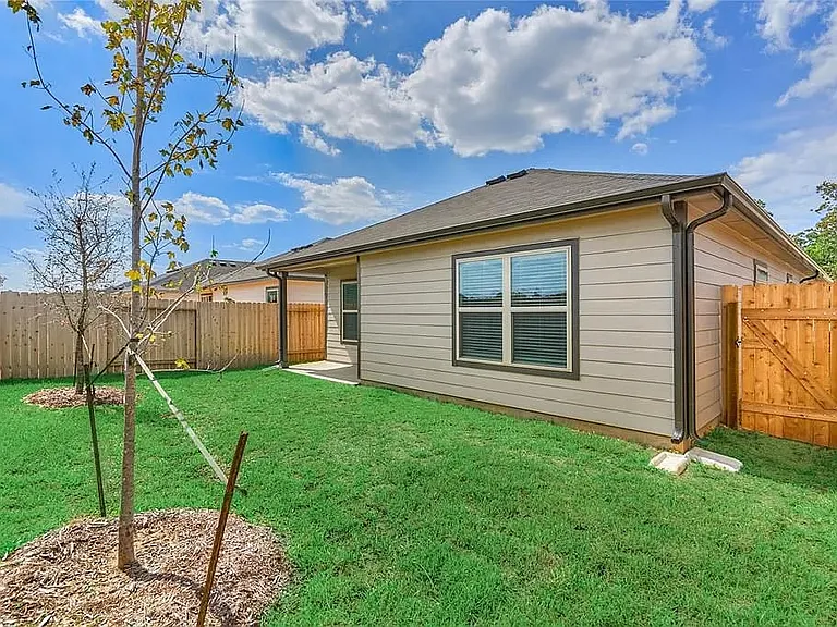 1854 Brushy Cedar Dr — Photo 27