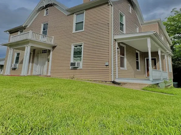 323 S Church St, Woodstock, VA