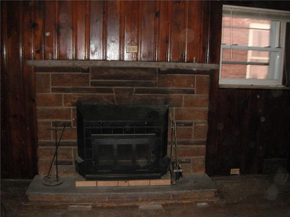 4th image of 420 S Trenton Ave