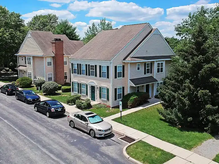 Exton Crossing Apartment Homes — Photo 39