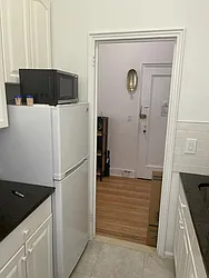 Rented by K & O Realty Associates Inc.