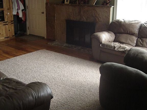 Family Room/Fireplace