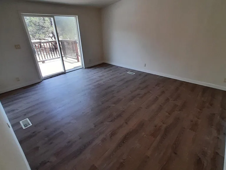 Mount Harvard Cir — Photo 21