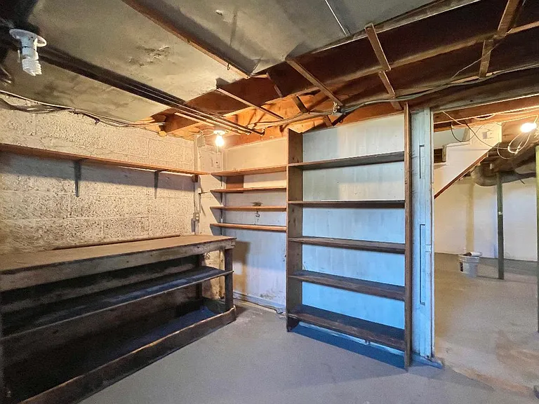58 Barton Cir — Photo 22