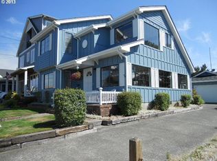 77 7th Ave, Seaside, OR 97138