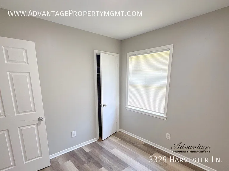 3329 Harvester Ln — Photo 12