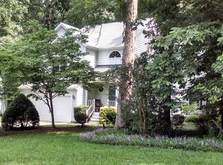 15220 Windy Ridge Rd, Midlothian, VA 23112