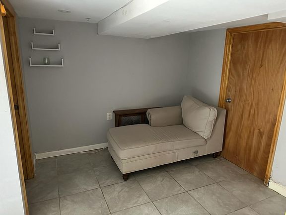 3rd image of 1329 McBride St #1