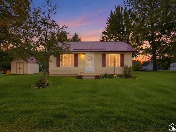 2885 W Lakeside Dr, West Branch, MI 48661