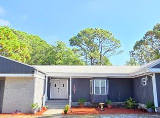184 N Bay Shore Dr, Eastpoint, FL 32328