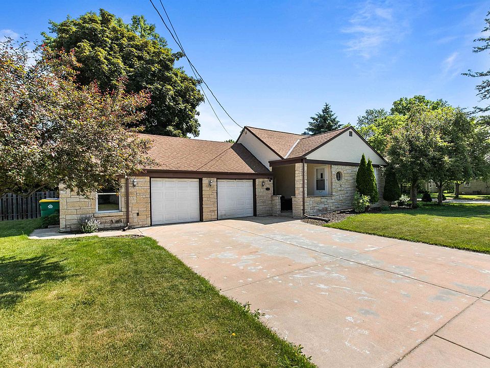 1st image of 1140 Hickory Hill Dr